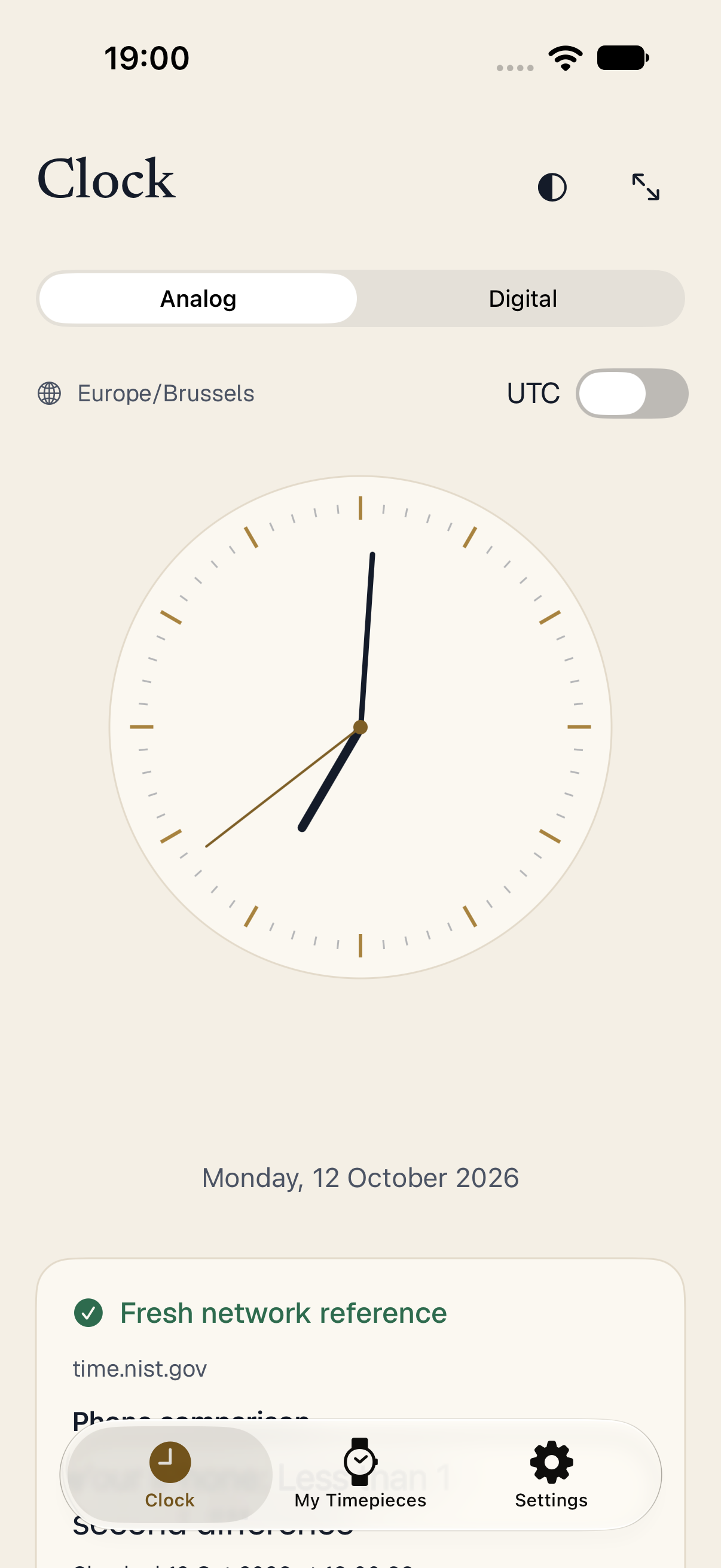 Temporal’s analog clock in light appearance, showing local time and a fresh network reference.